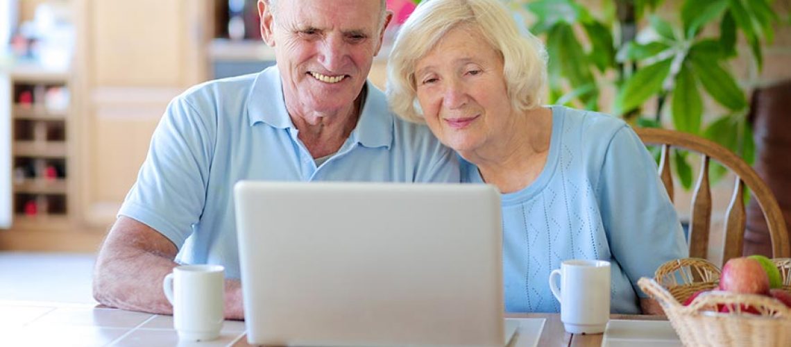 older-couple-on-computer